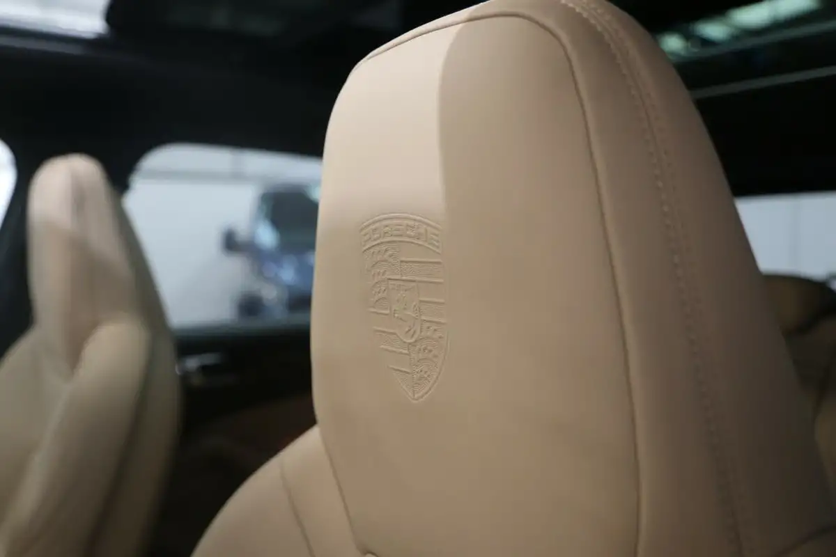 2022-porsche-cayenne-30-v6-e-hybrid-platinum-edition-462ps-station-wagon-big-30