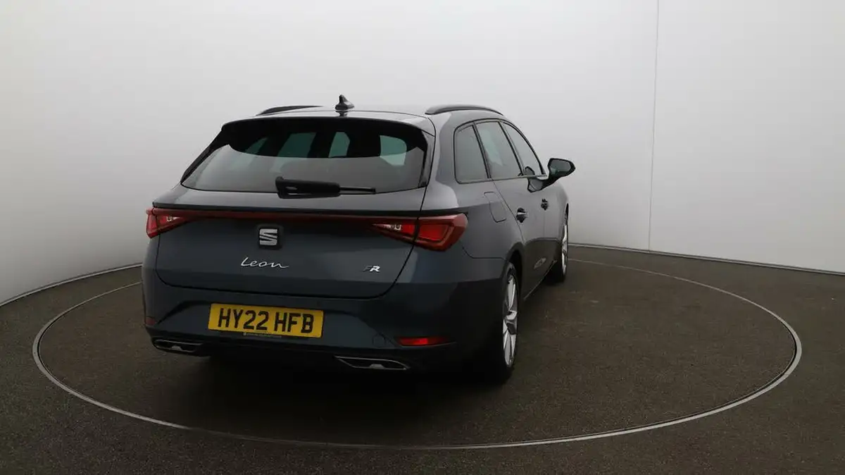 2022-seat-leon-15-etsi-fr-estate-big-54