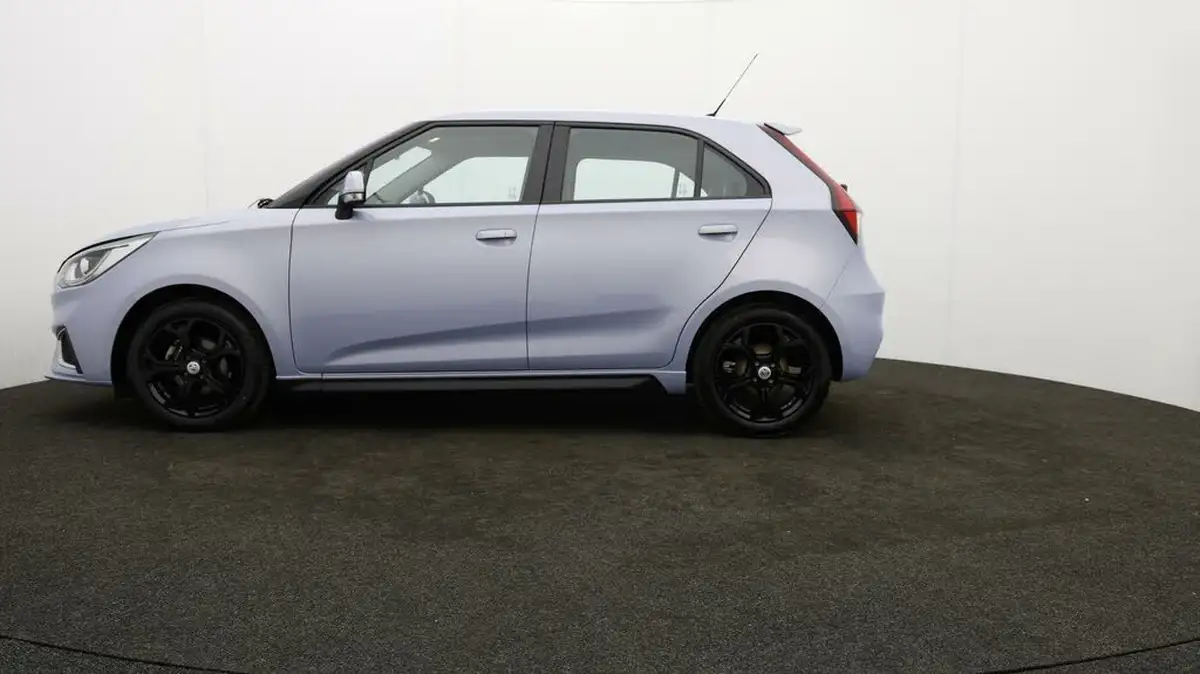 2023-mg-mg3-15-vti-tech-exclusive-nav-big-66