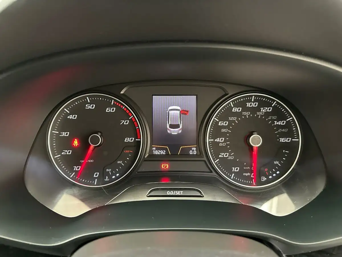 2019-seat-leon-15-tsi-evo-fr-130ps-estate-big-11