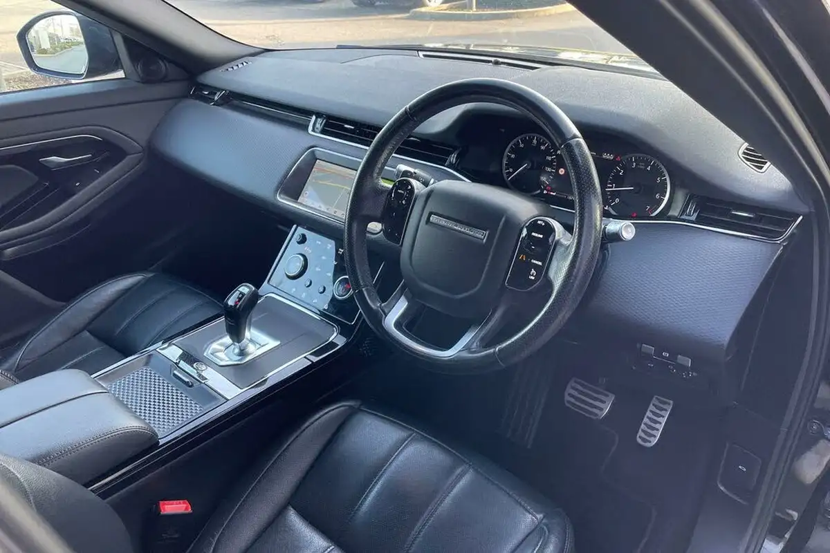 2020-land-rover-range-rover-evoque-20-p200-r-dynamic-s-200bhp-big-28