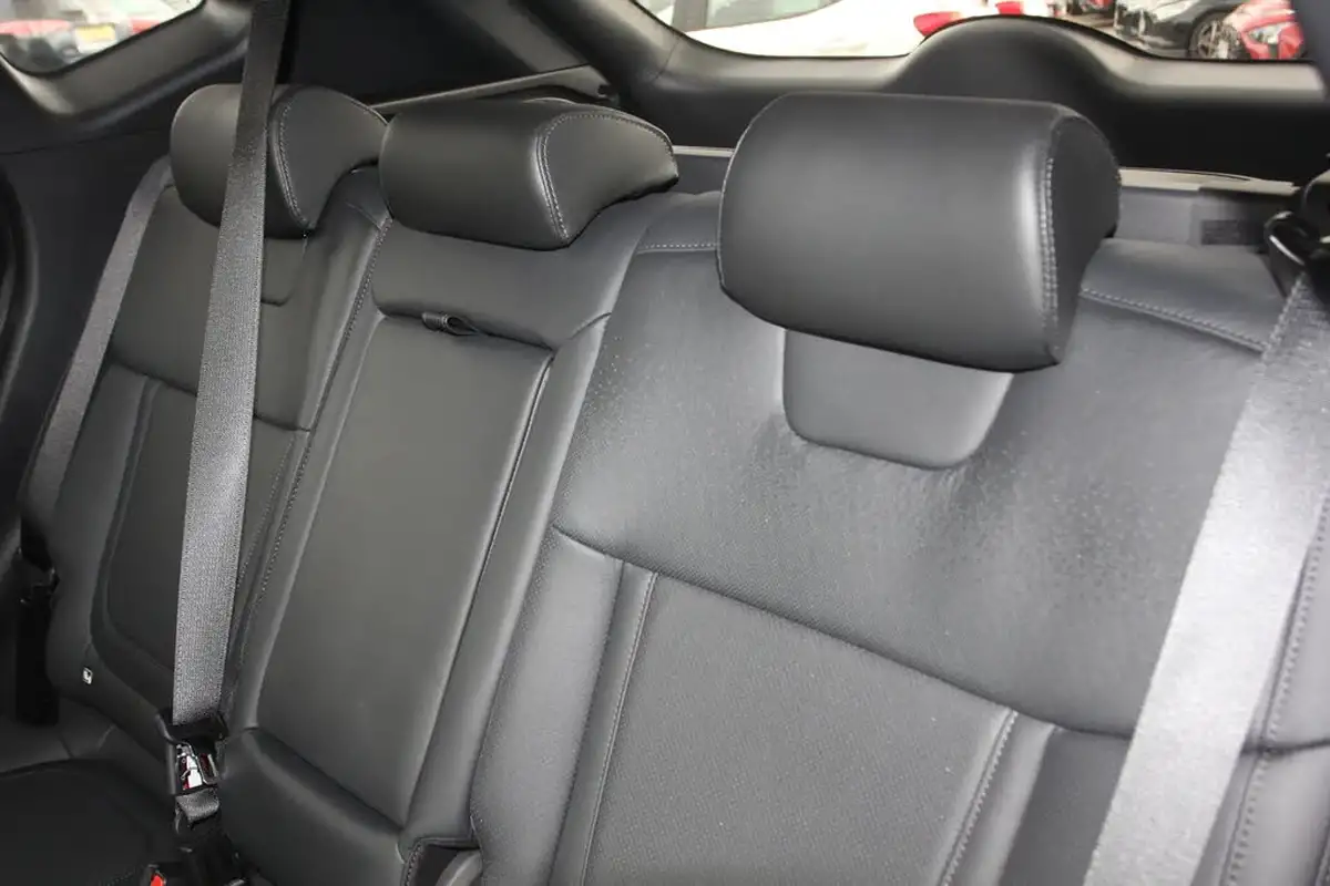 2022-hyundai-tucson-16-t-gdi-ultimate-265ps-4wd-phev-auto-big-11