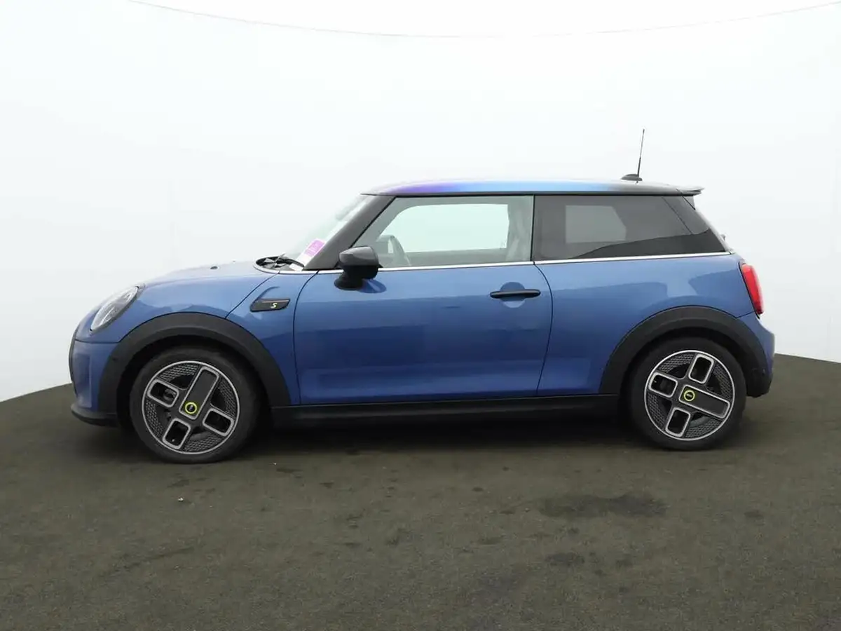 2022-mini-cooper-e-cooper-s-collection-edition-big-3