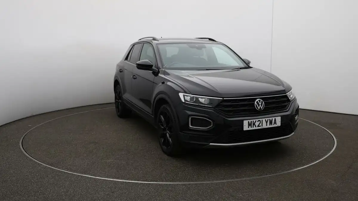 2021-volkswagen-t-roc-10-tsi-black-edition-110ps-big-40