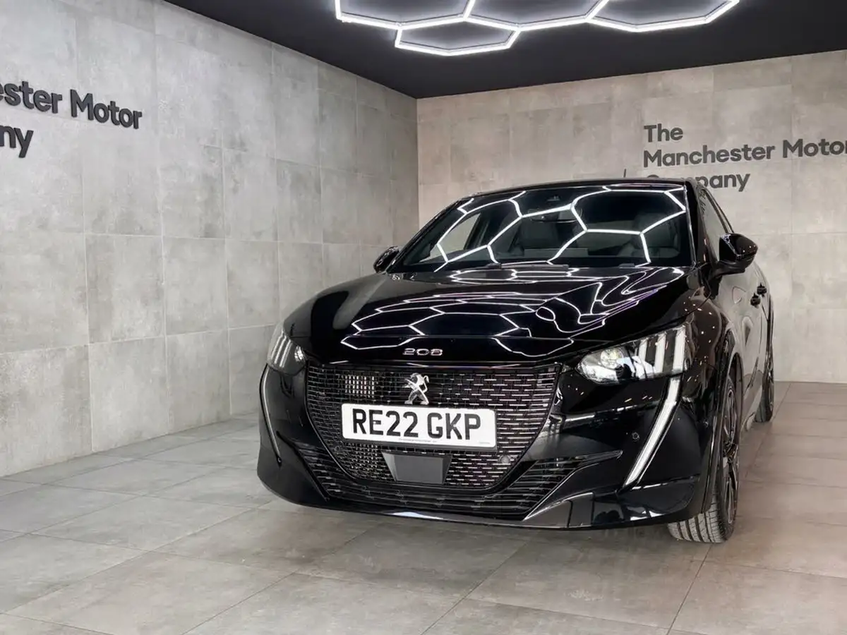 2022-peugeot-208-12-puretech-gt-100bhp-eat8-big-3