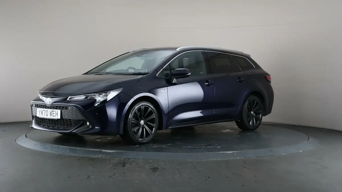 2021-toyota-corolla-18-vvt-i-design-trk-touring-sports-5d-big-42