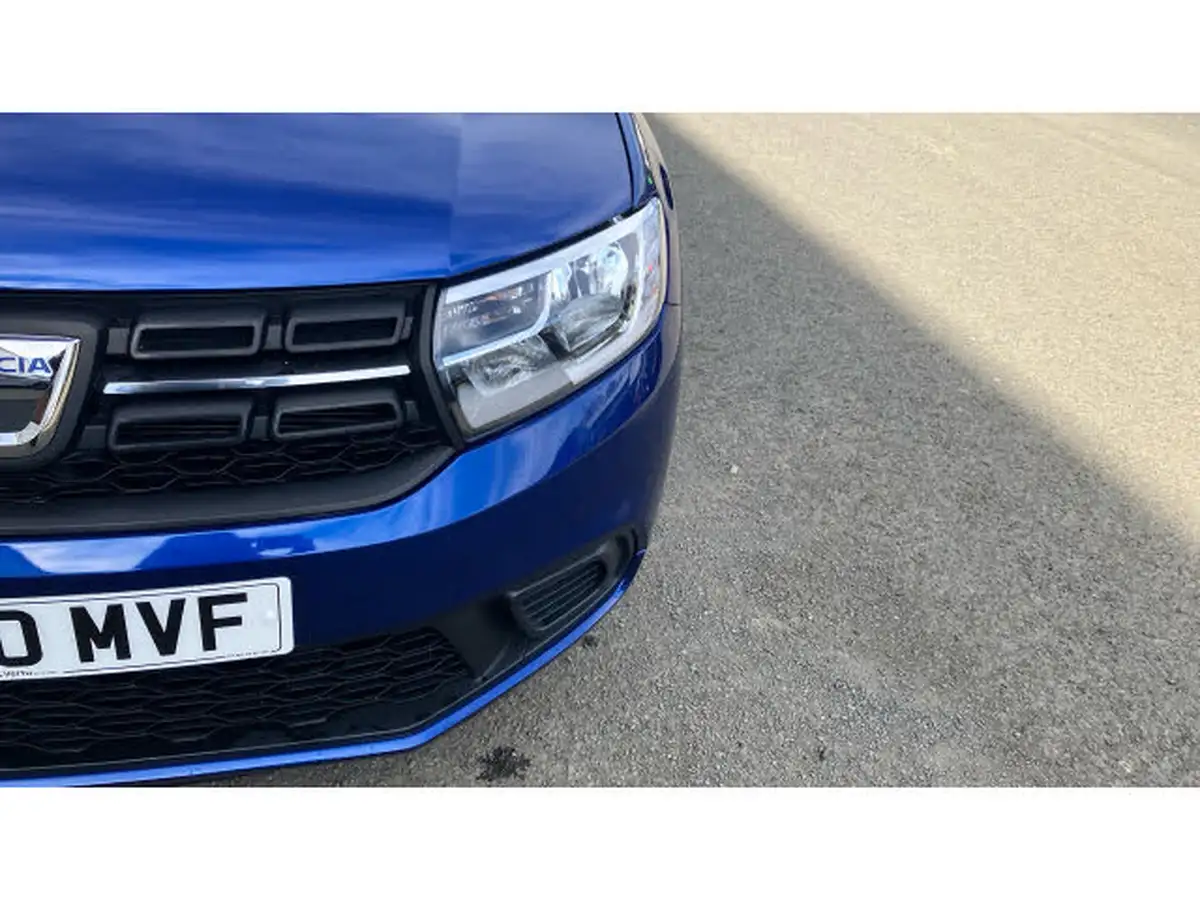 2020-dacia-sandero-10-sce-essential-big-29