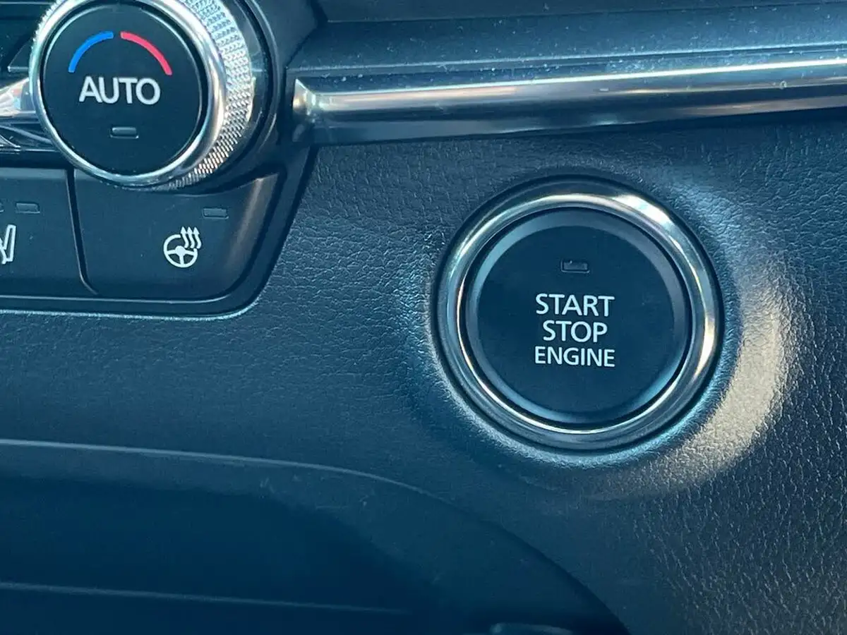 2024-mazda-mazda3-20-e-skyactiv-g-takumi-big-46