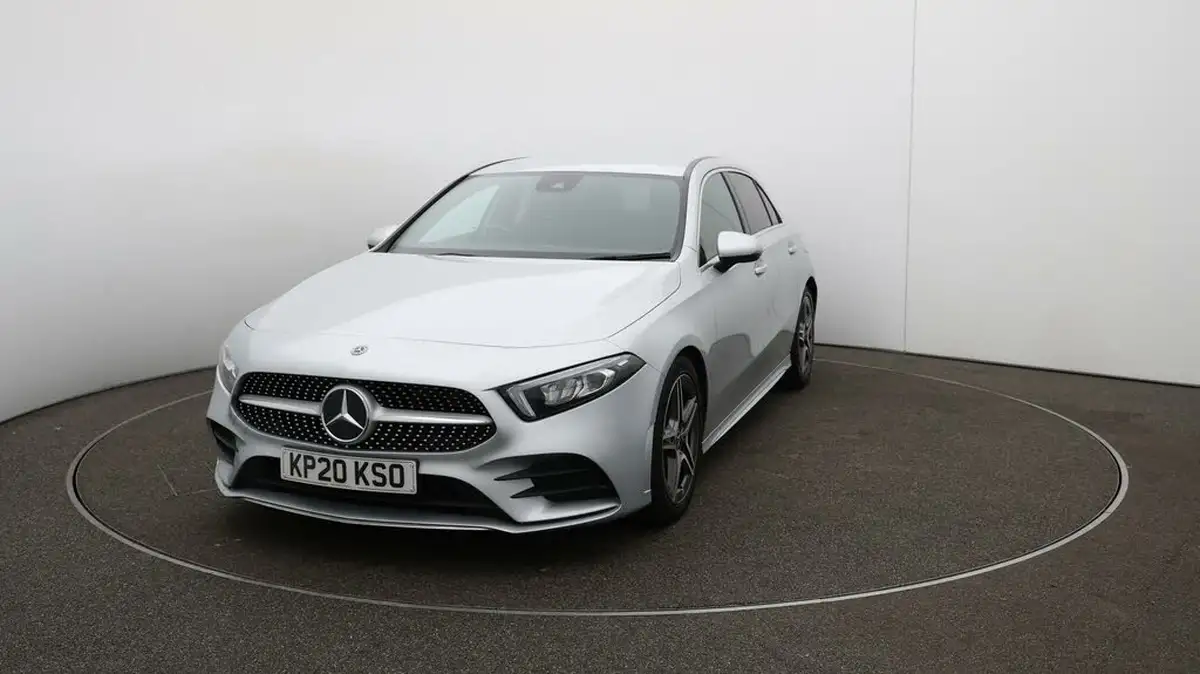 2020-mercedes-benz-a-class-20d-a200d-amg-line-hatchback-5d-big-30