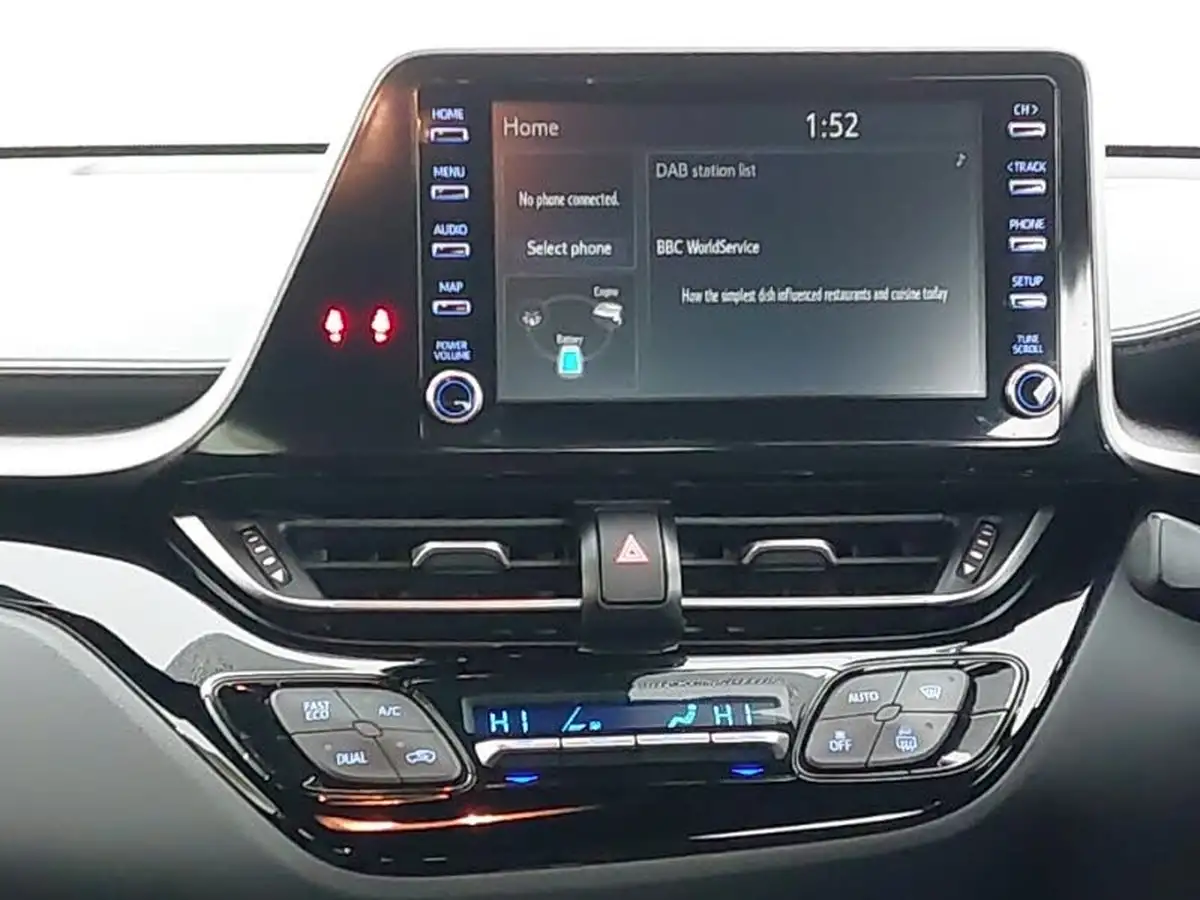 2021-toyota-c-hr-18-vvt-i-icon-big-9