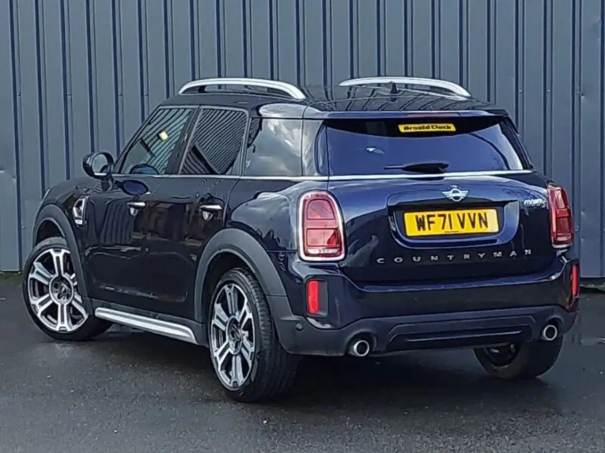 2021-mini-countryman-20-cooper-s-exclusive-auto-big-1