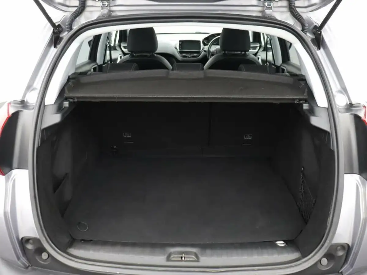 2019-peugeot-2008-suv-12-puretech-allure-premium-130bhp-big-28