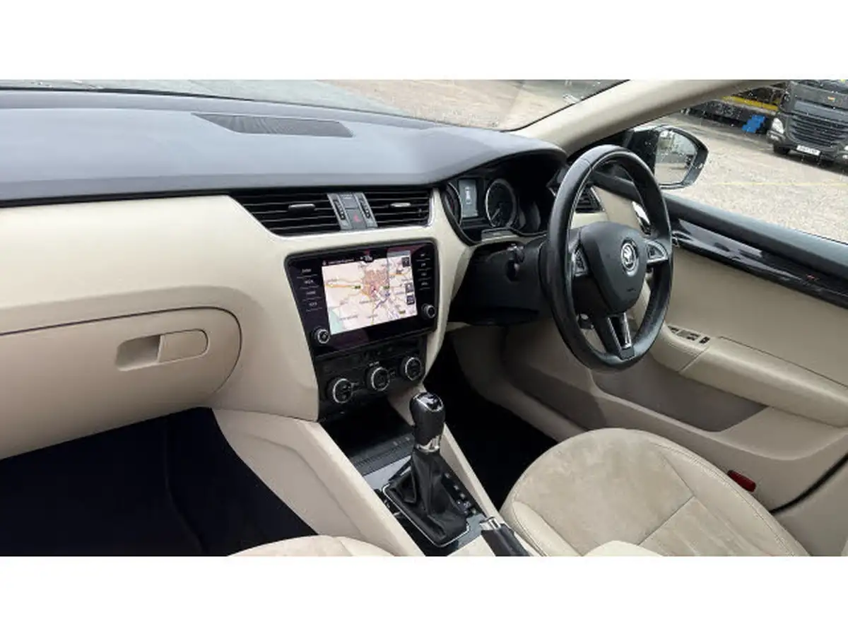 2017-skoda-octavia-14-tsi-se-l-estate-dsg-big-8