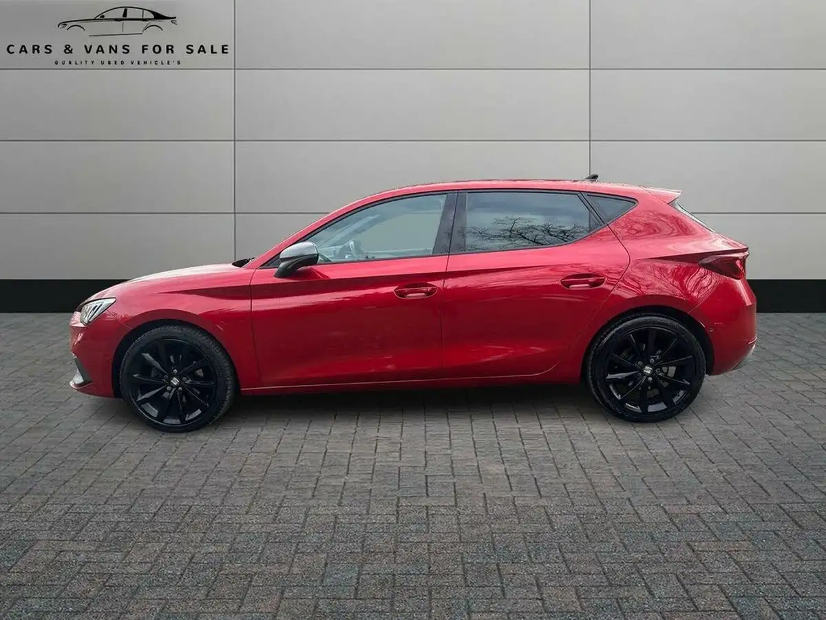 2021-seat-leon-15-etsi-fr-sport-hatchback-big-1