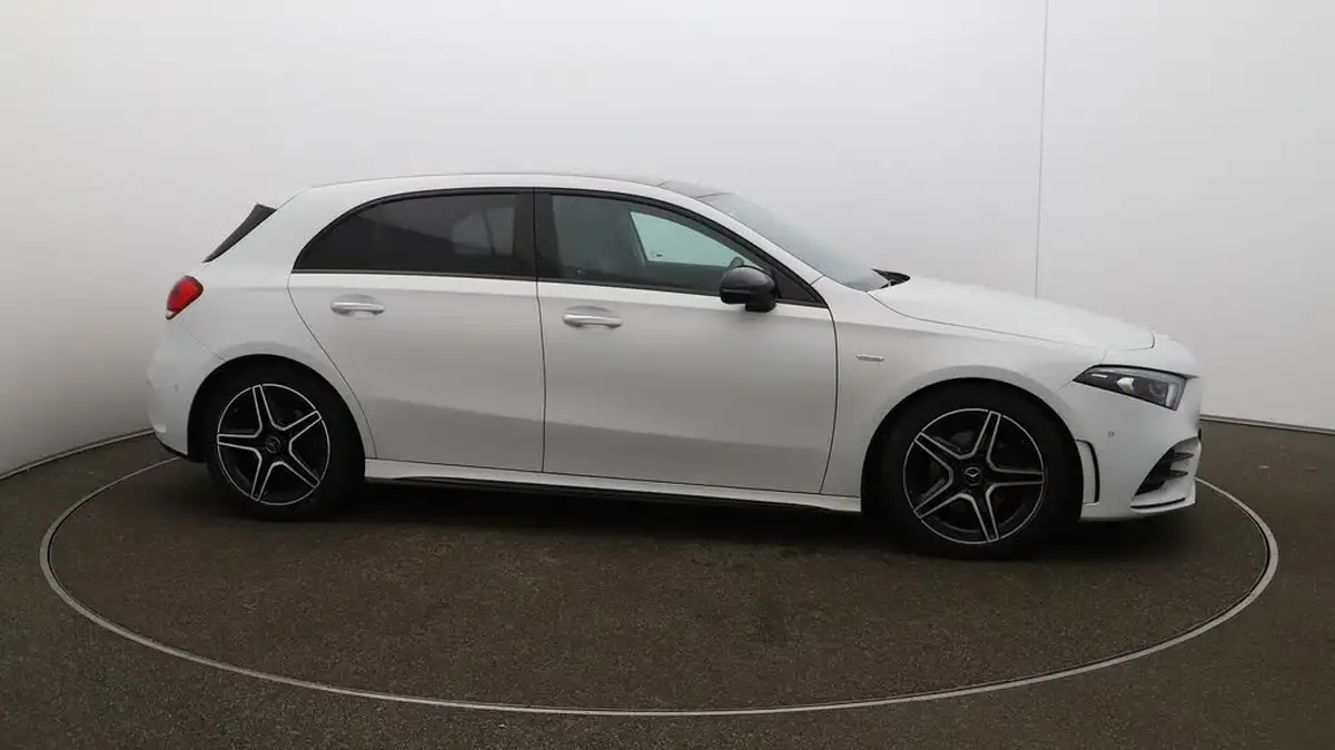2021-mercedes-benz-a-class-13-a200-amg-line-premium-plus-edition-hatchback-5d-7g-dct-big-50