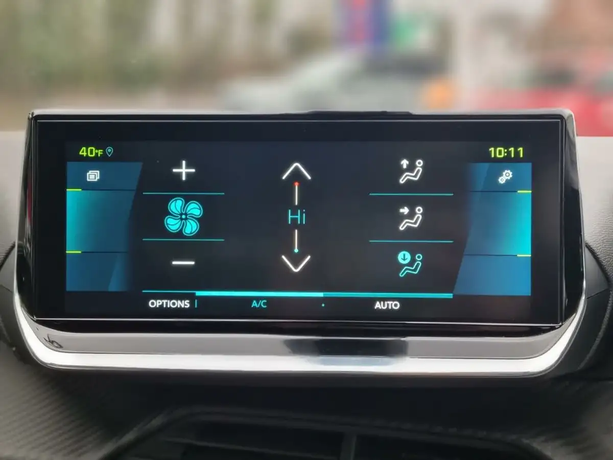 2021-peugeot-208-e-gt-50kwh-big-27