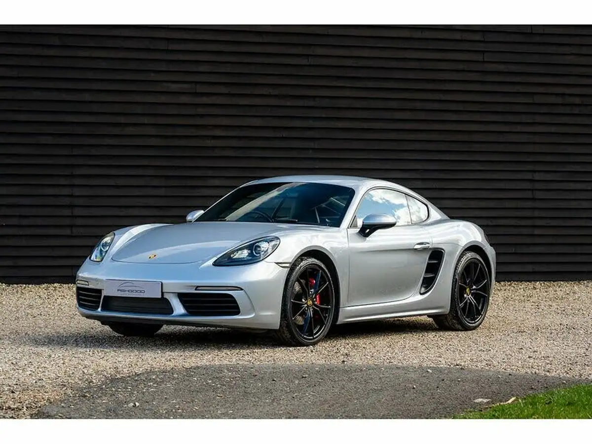 2016-porsche-cayman-718-20-big-2