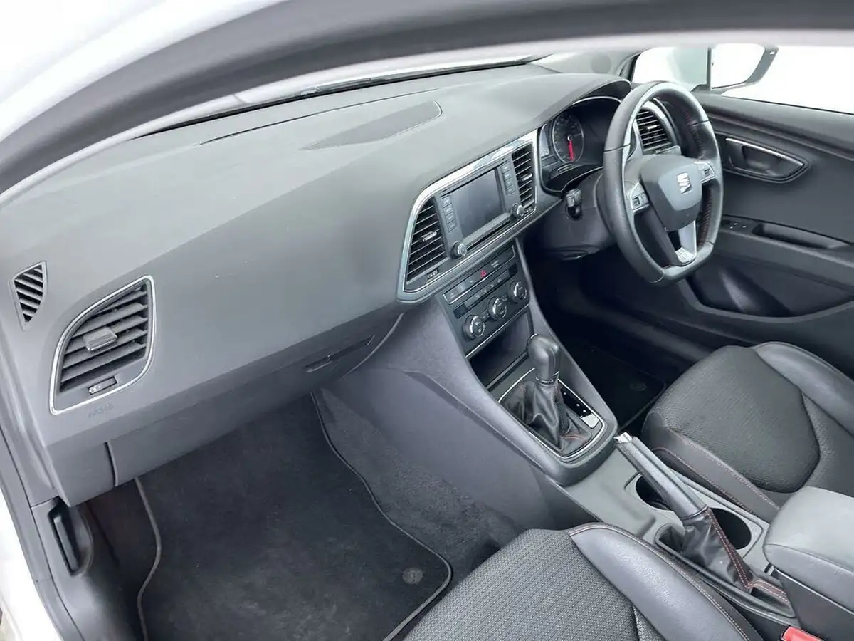 2014-seat-leon-20td-fr-tech-pack-cr-184ps-ss-hatchback-5d-dsg-big-30