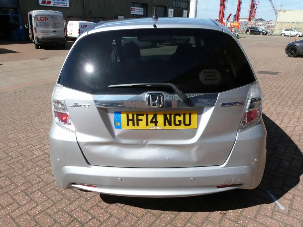 2014-honda-jazz-13-hs-big-4