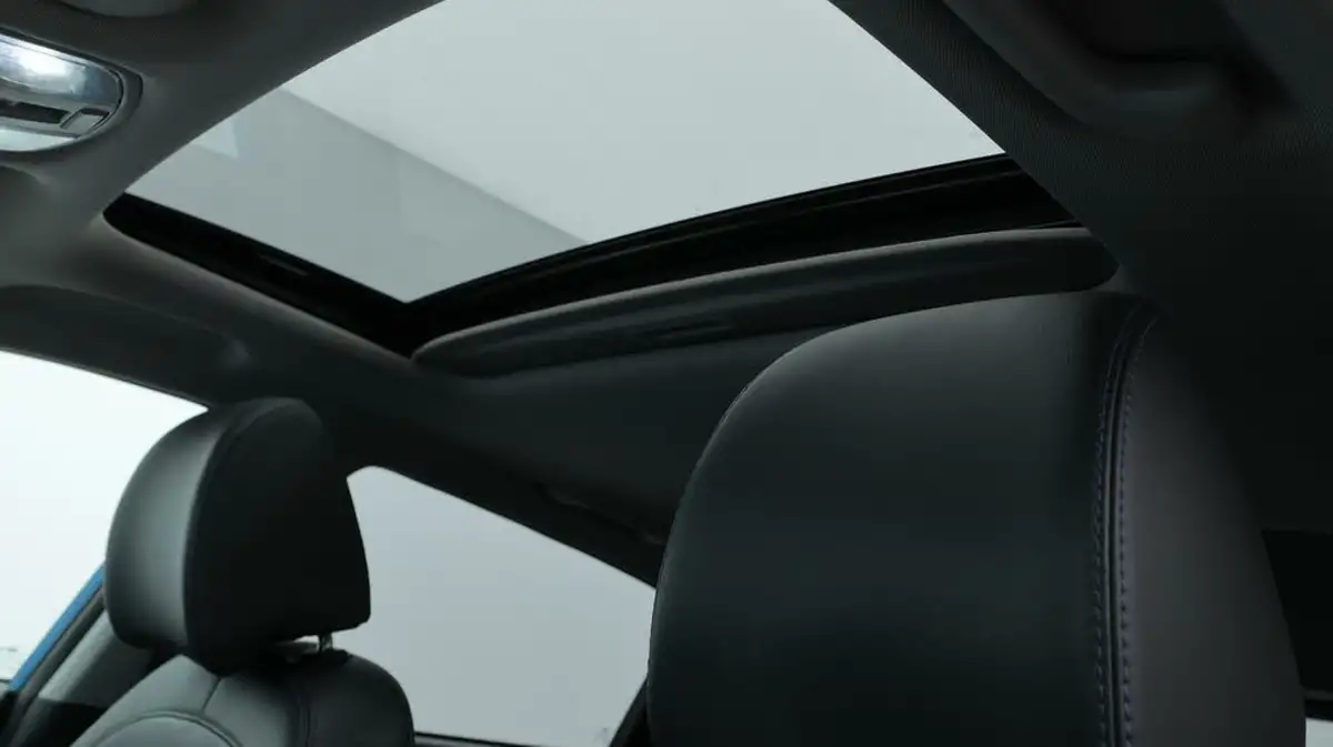 2021-hyundai-kona-e-ultimate-big-21