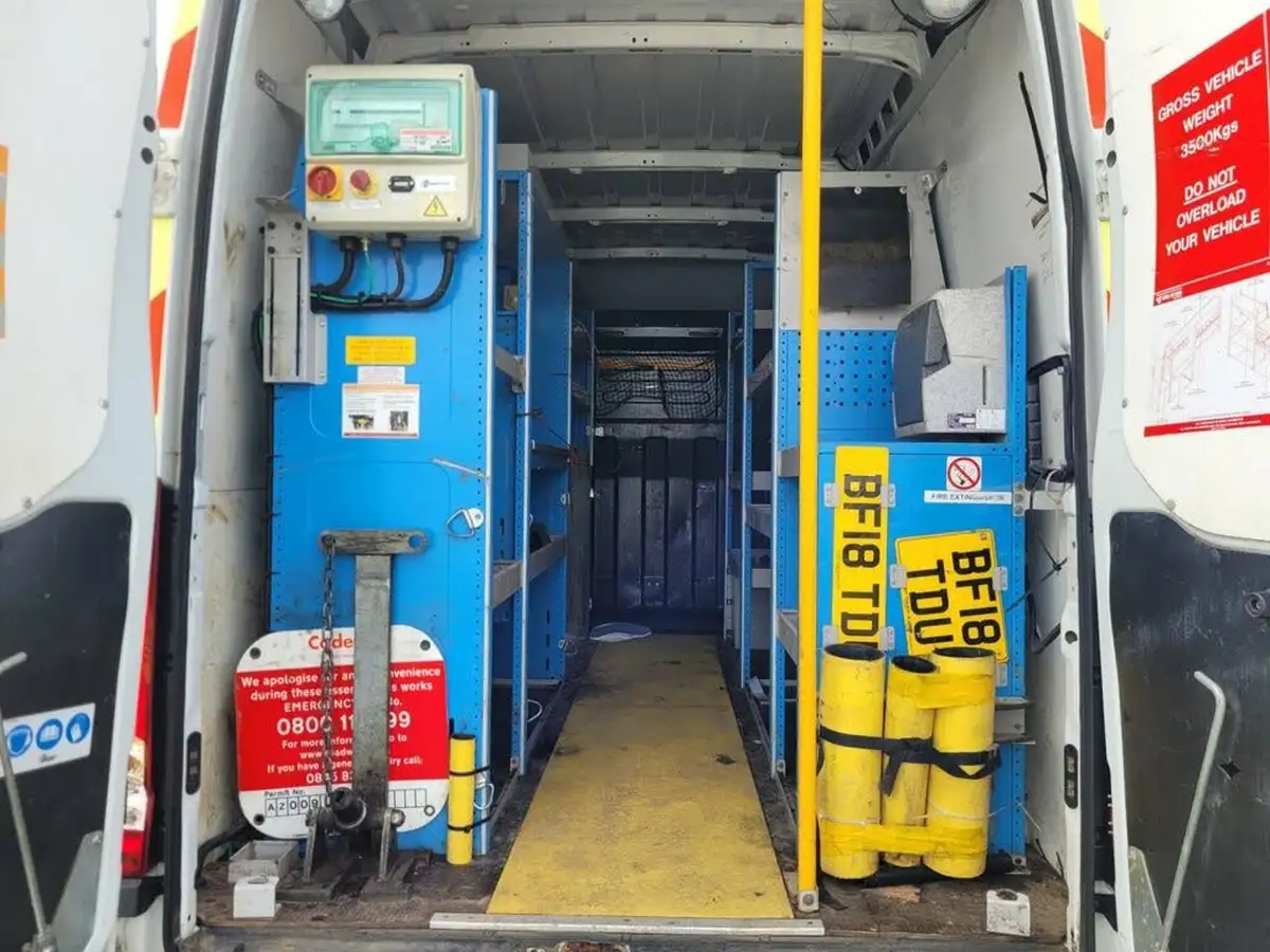 2018-iveco-daily-s-class-23td-35s12v-3520-h1-business-big-10