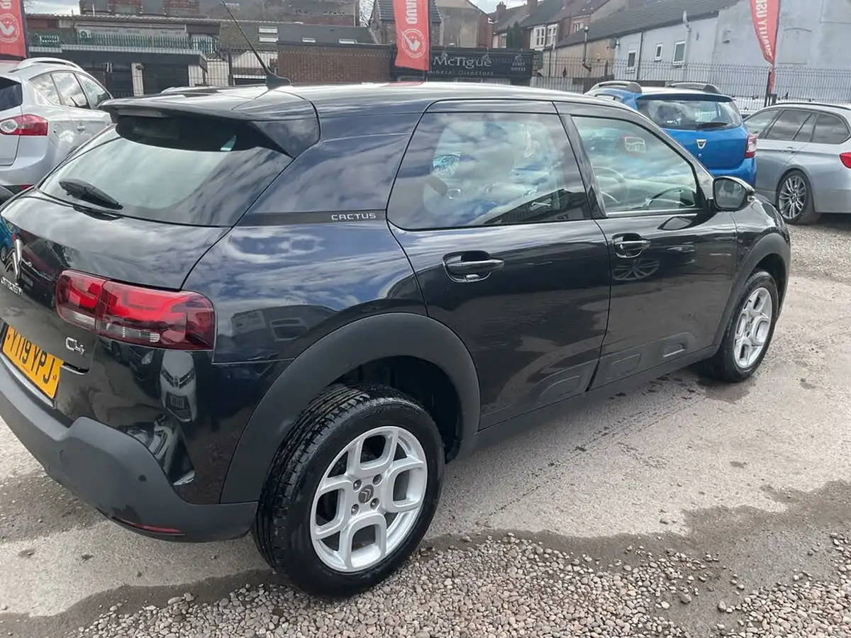 2019-citroen-c4-cactus-12-puretech-feel-110ps-big-6