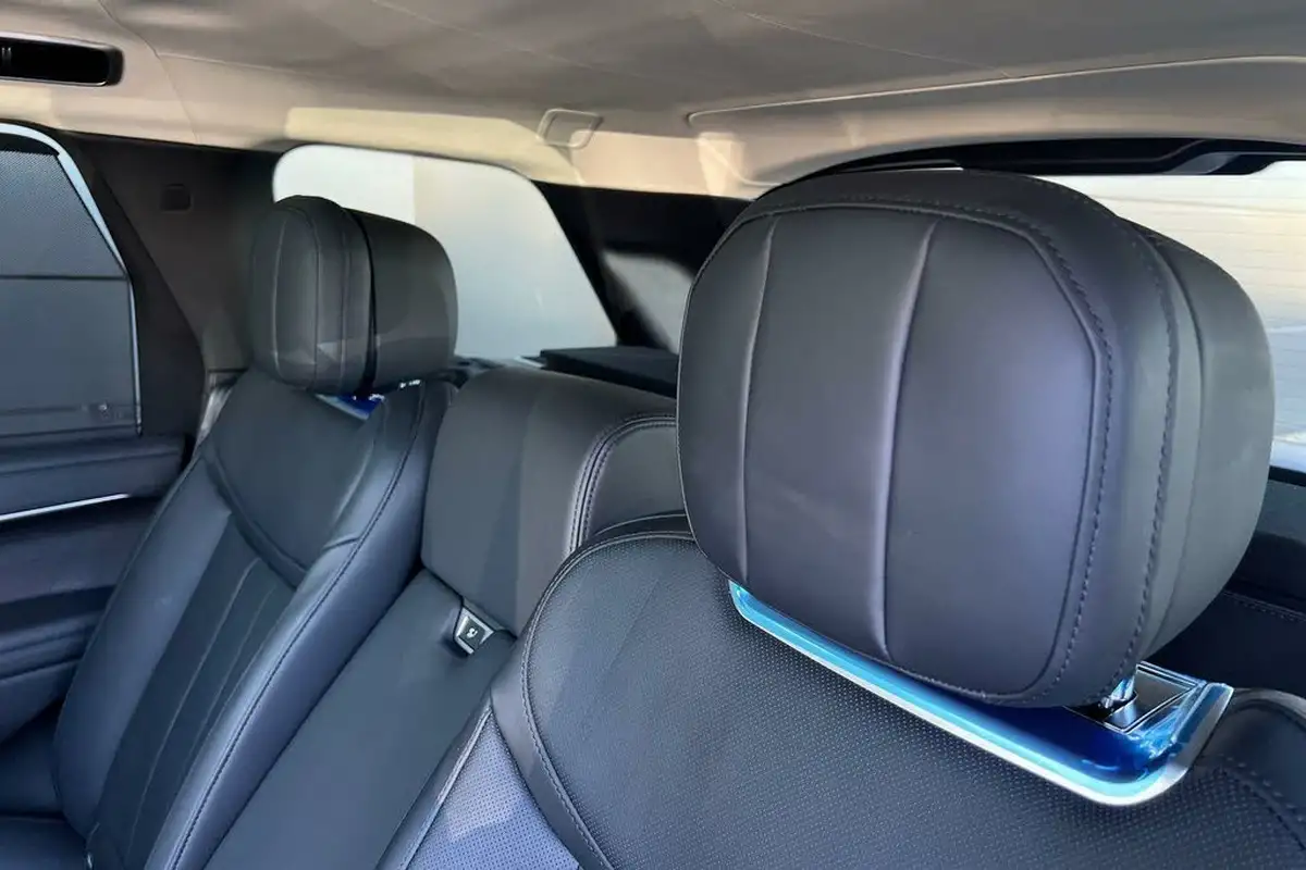 2023-land-rover-range-rover-30-d350-sv-big-49
