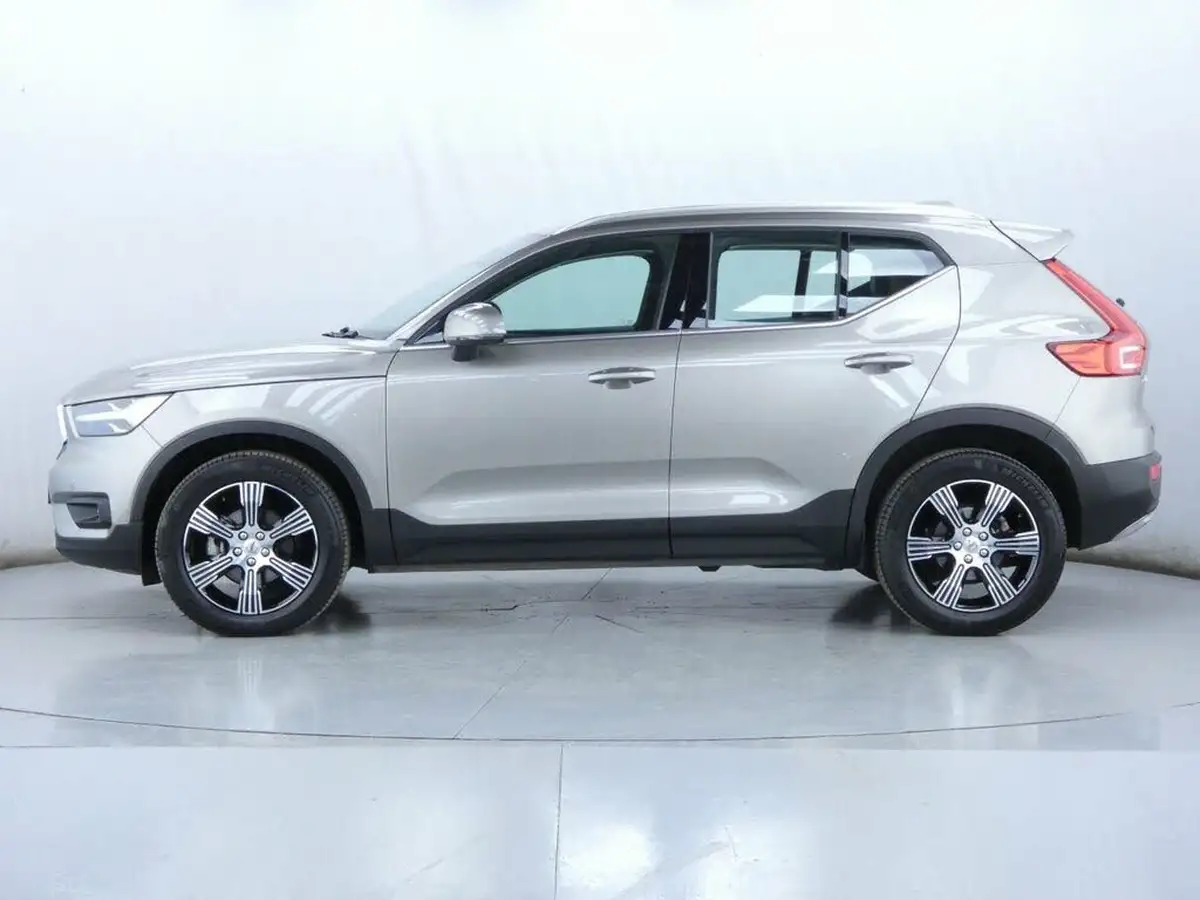 2020-volvo-xc40-15-t3-inscription-geartronic-big-4