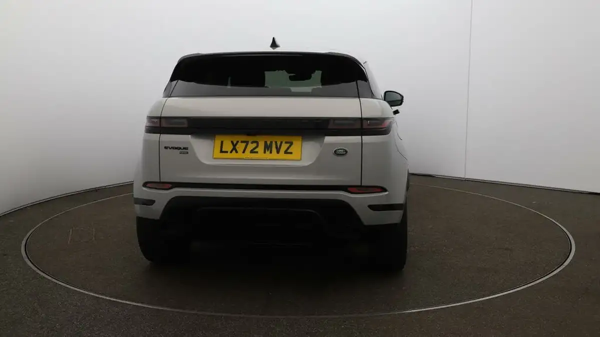 2022-land-rover-range-rover-evoque-15-p300e-evoque-edition-big-6