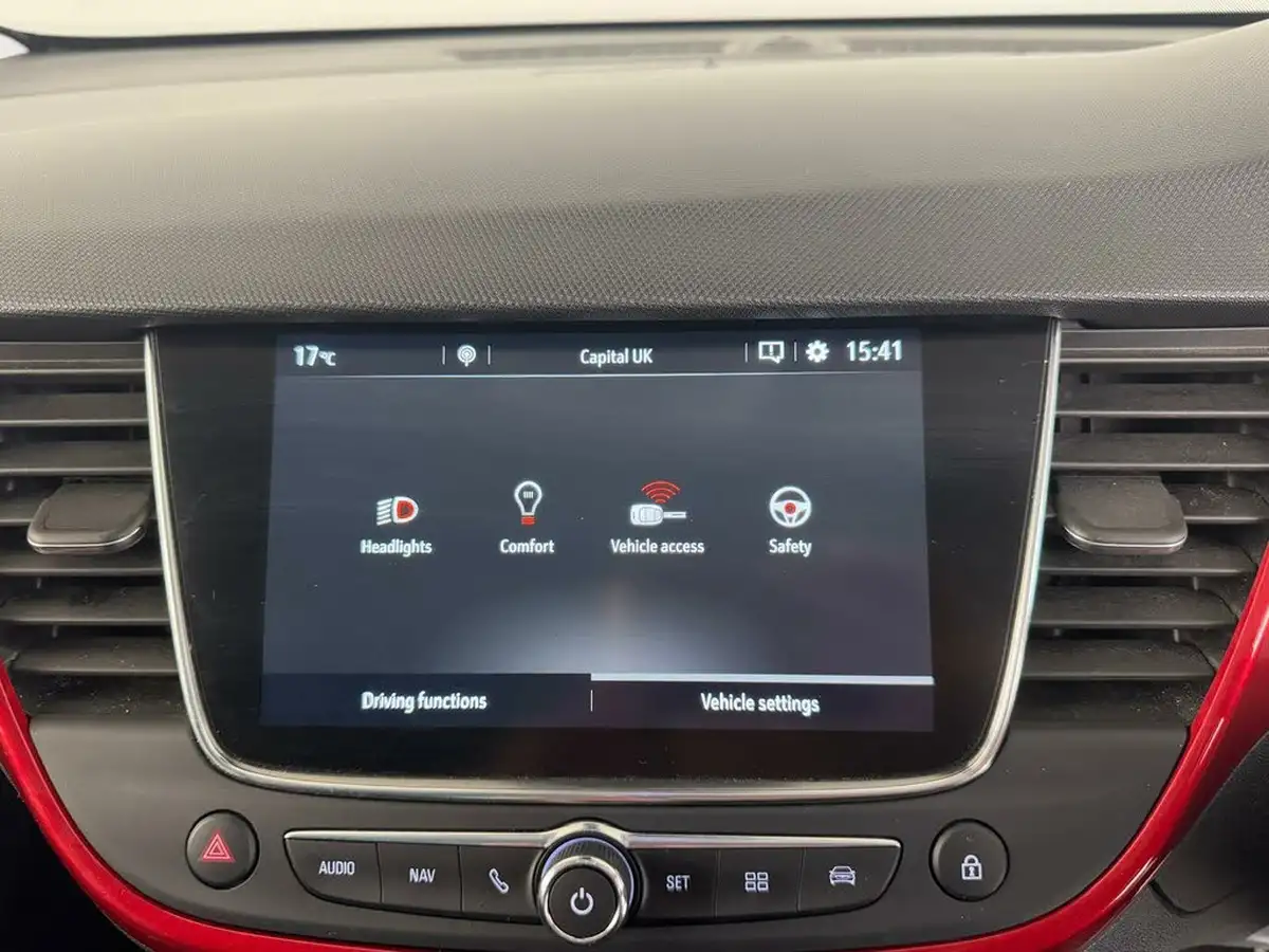 2022-vauxhall-crossland-12-gs-line-130ps-auto-big-47