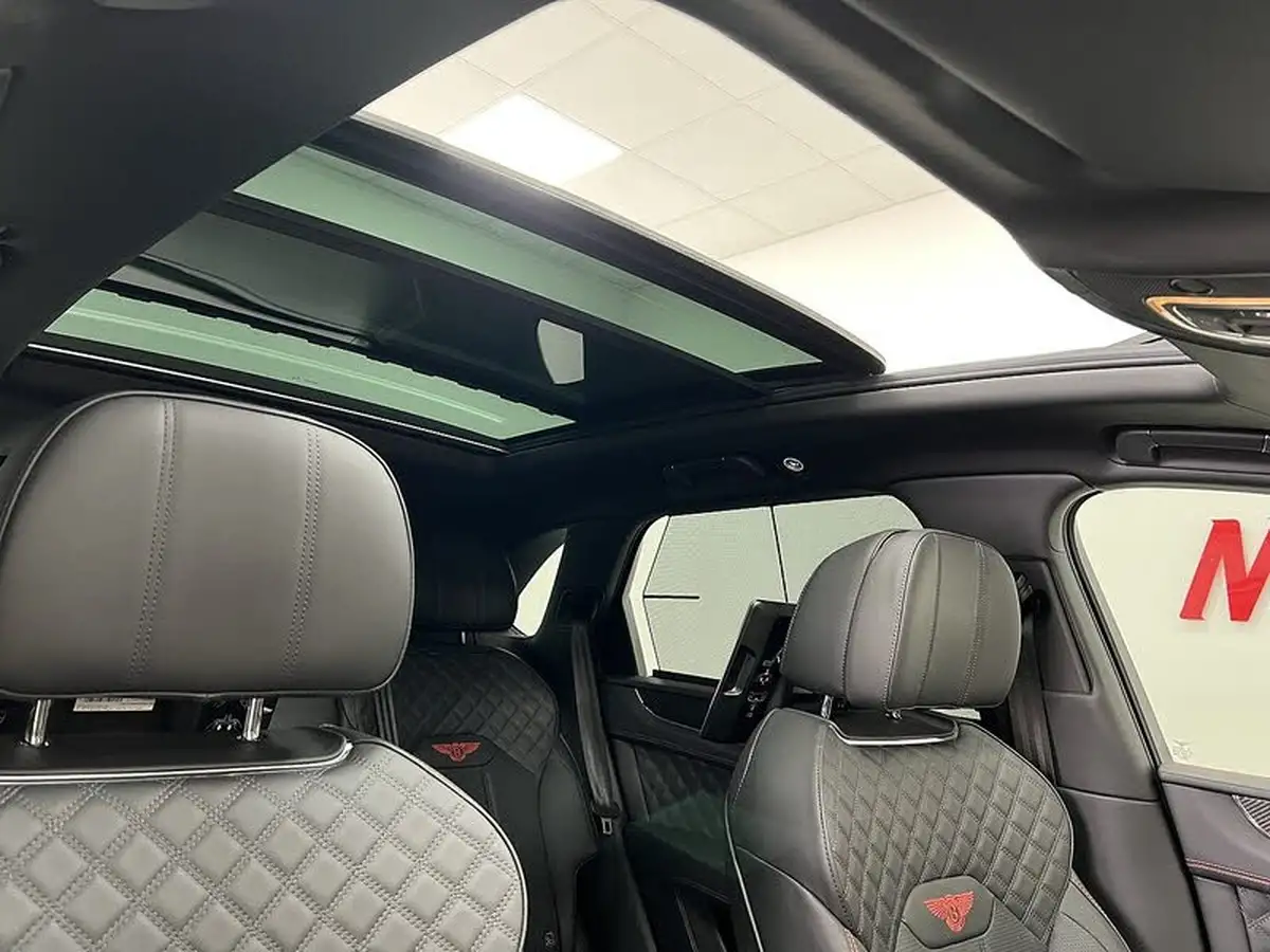 2023-bentley-bentayga-40-v8-s-big-11
