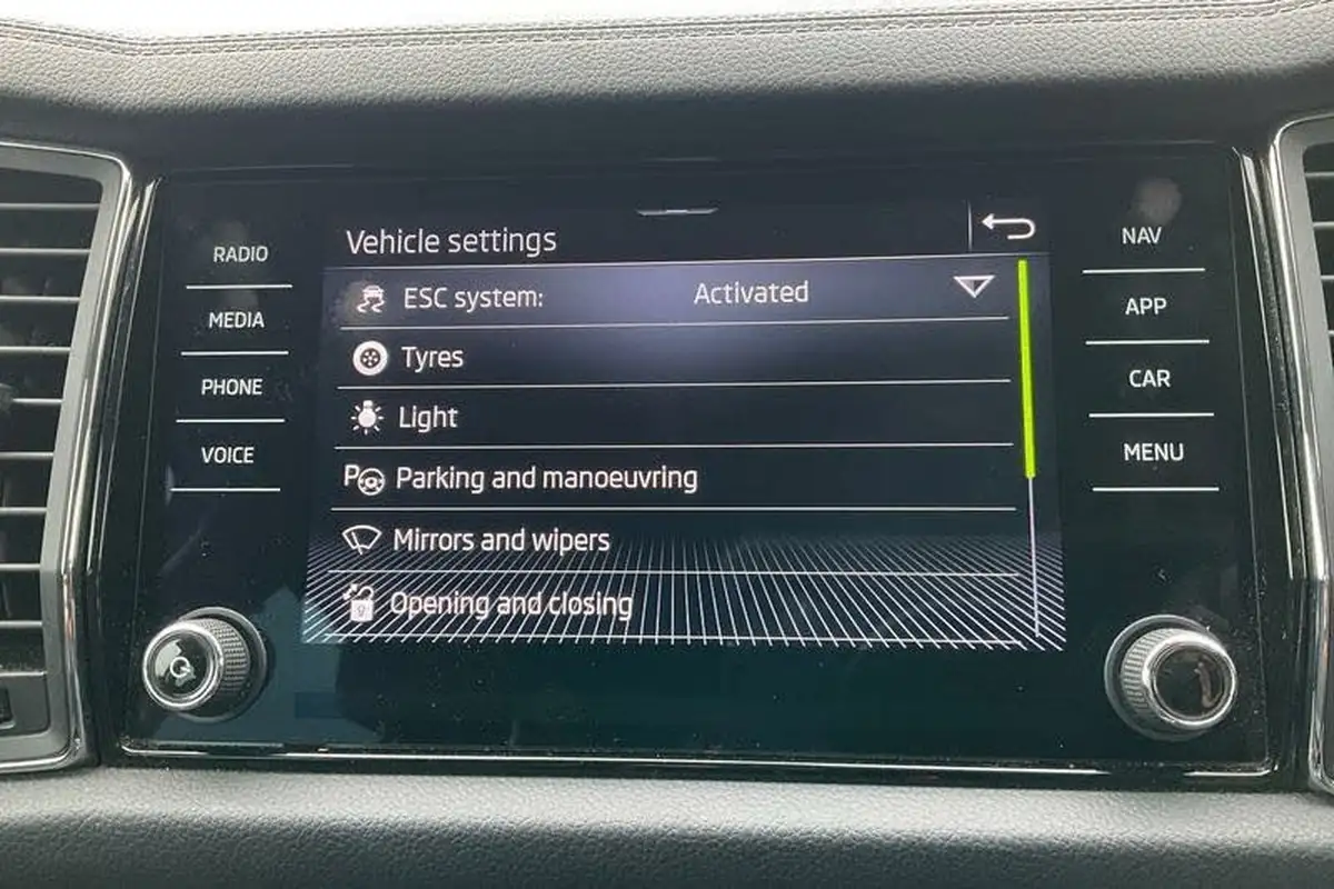 2022-skoda-kodiaq-20tdi-se-7-big-26