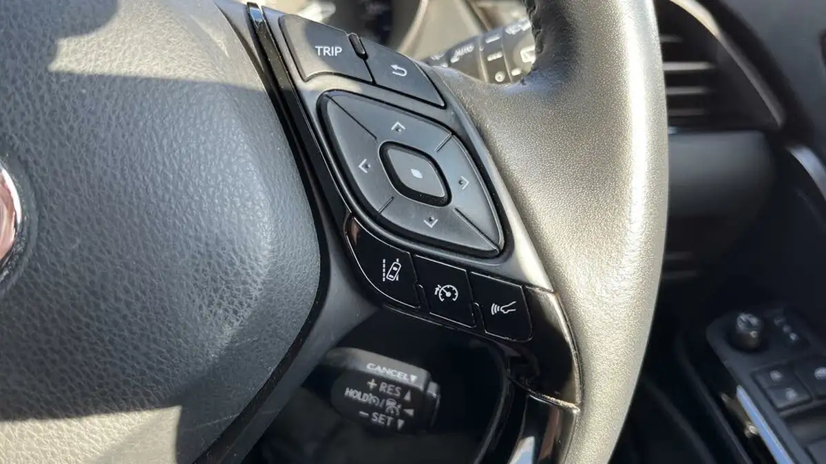 2022-toyota-c-hr-18-vvt-i-excel-big-44
