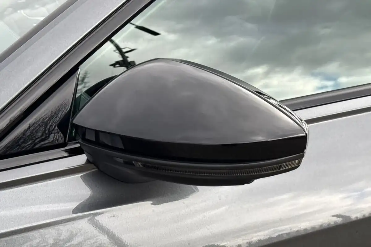 2021-audi-a6-avant-30-50-tdi-black-edition-big-31