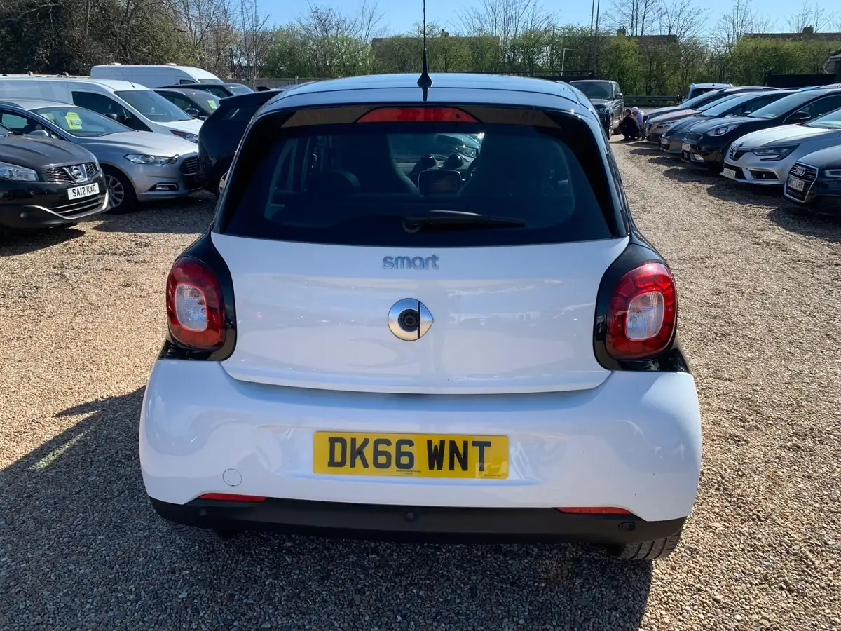 2016-smart-forfour-10-prime-71bhp-premium-plusss-big-5