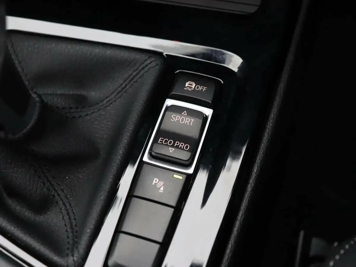 2019-bmw-x1-20-sdrive20i-m-sport-big-20