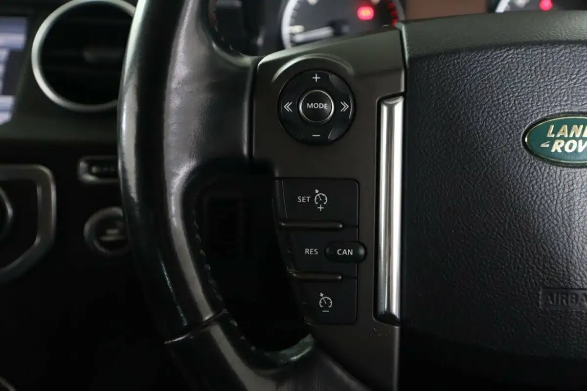 2010-land-rover-discovery-4-30tdv6-xs-big-16