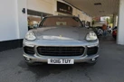2016-porsche-cayenne-42td-s-small-8