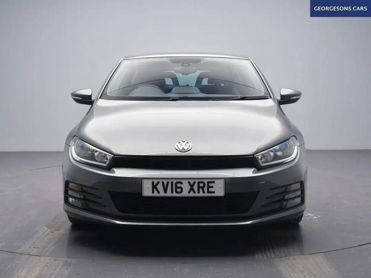 2016-volkswagen-scirocco-20tdi-gt-150ps-big-3