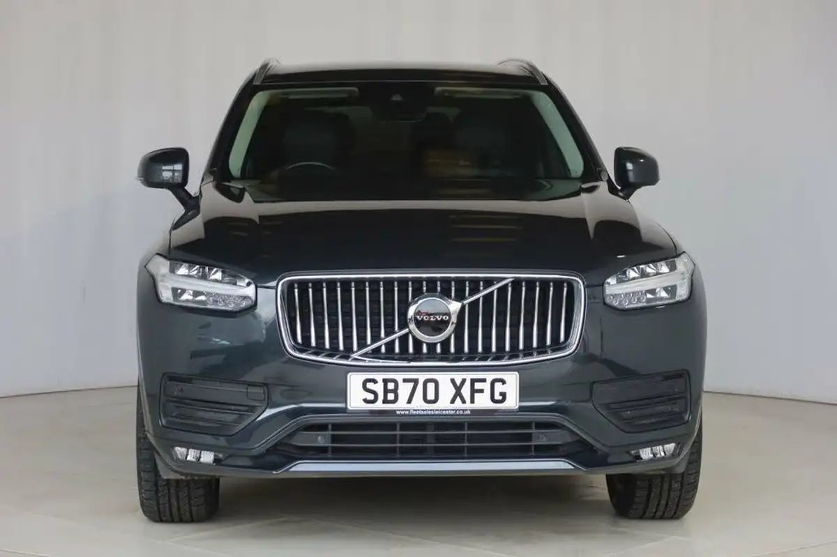2021-volvo-xc90-20td-b5-momentum-big-5