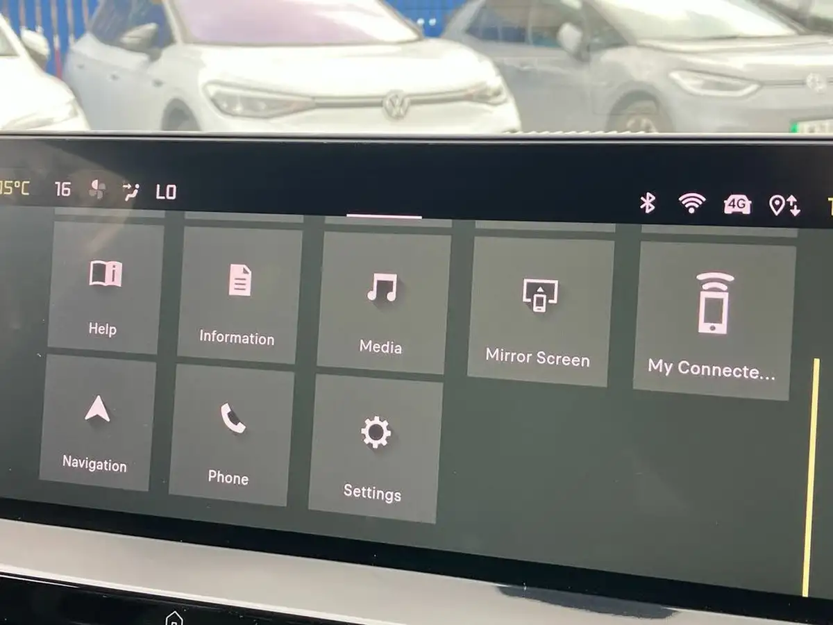 2023-citroen-c5-x-12-puretech-shine-plus-big-47
