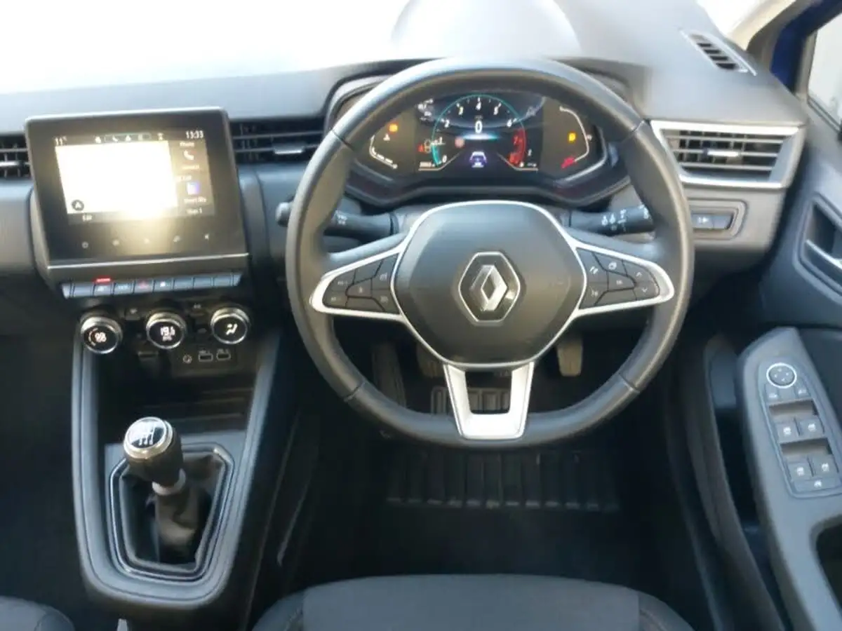 2023-renault-clio-10-tce-evolution-big-6