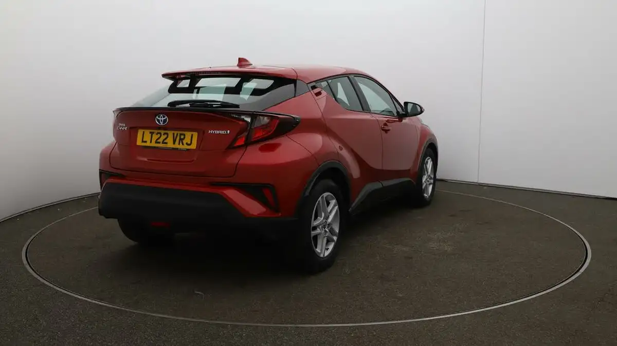 2022-toyota-c-hr-18-vvt-i-icon-big-48