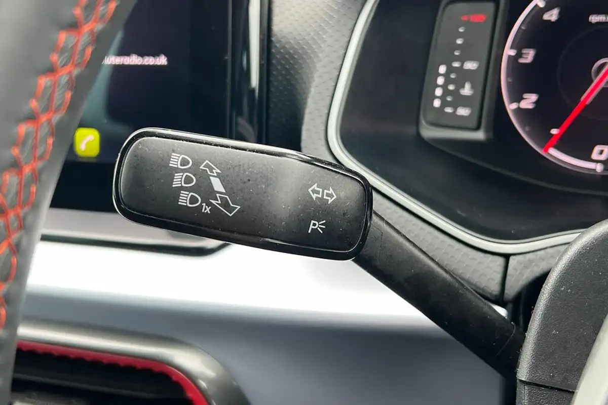 2024-seat-ibiza-10-tsi-fr-sport-115ps-dsg-big-25