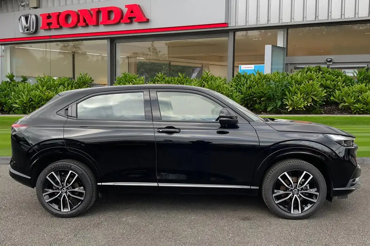 2024-honda-hr-v-15-i-mmd-advance-big-2