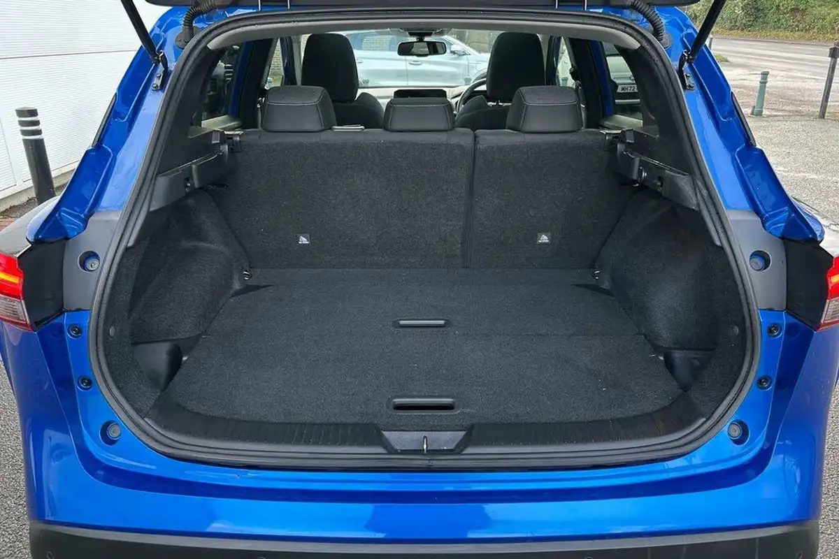 2021-nissan-qashqai-13-dig-t-premiere-edition-158ps-x-tronic-big-29