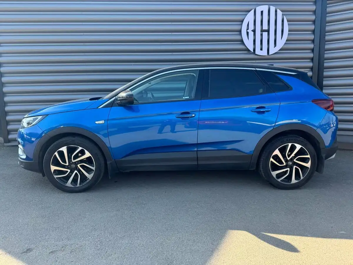 2019-vauxhall-grandland-x-15td-elite-nav-ss-blueinjection-big-2