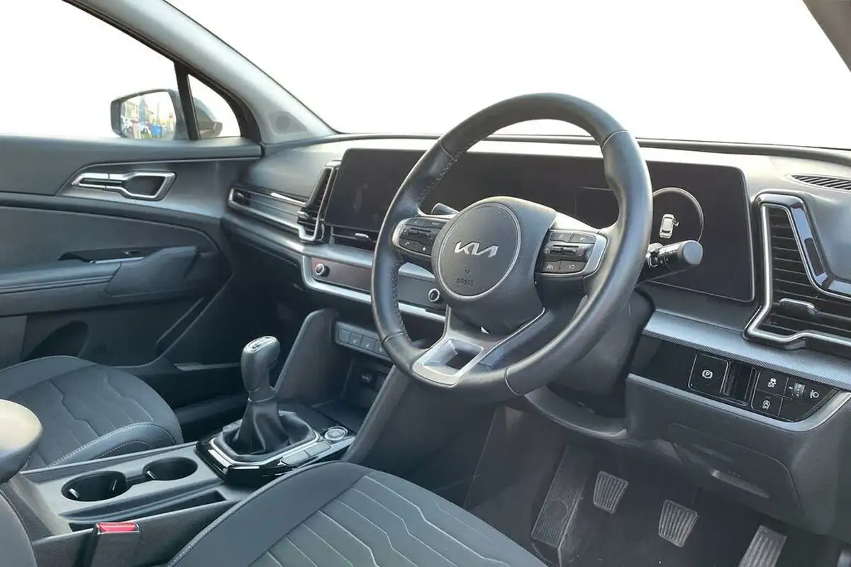 2024-kia-sportage-16-t-gdi-3-157bhp-48v-big-7