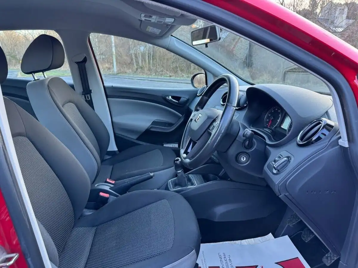 2016-seat-ibiza-12-tsi-se-technology-hatchback-5d-big-15