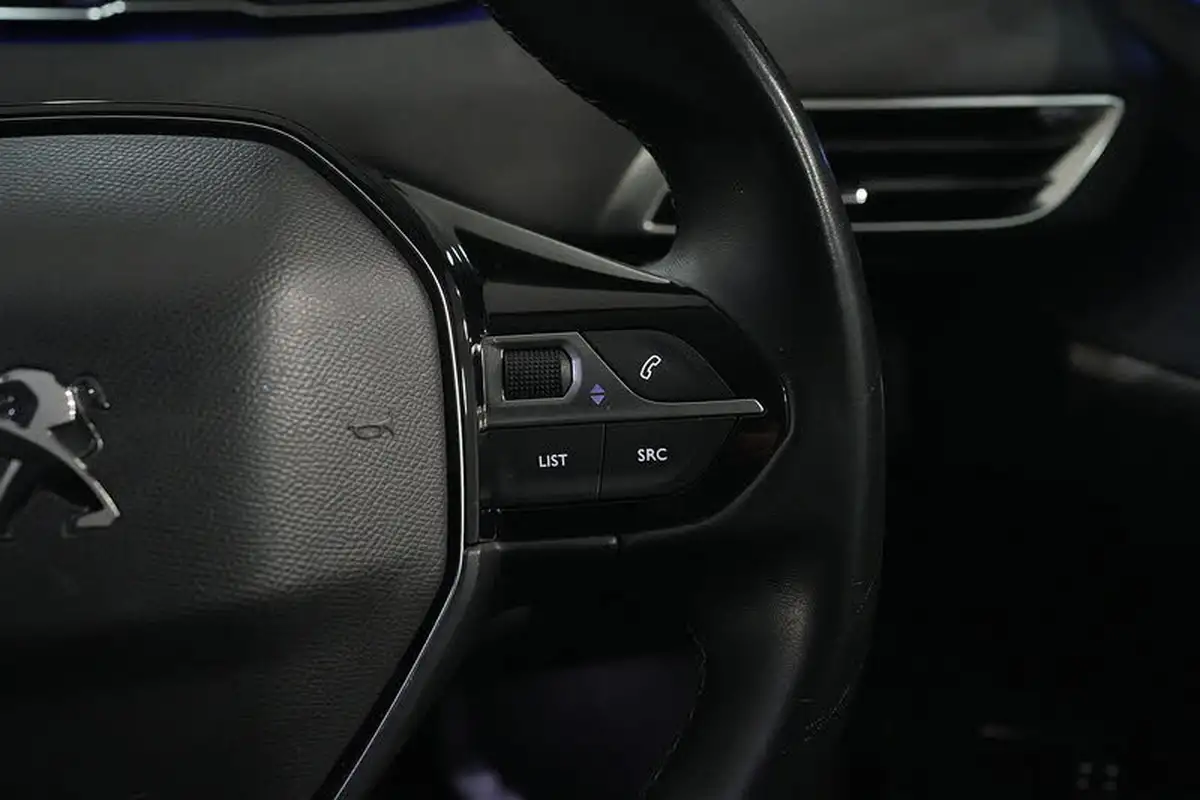 2021-peugeot-3008-suv-12-puretech-allure-premium-big-35